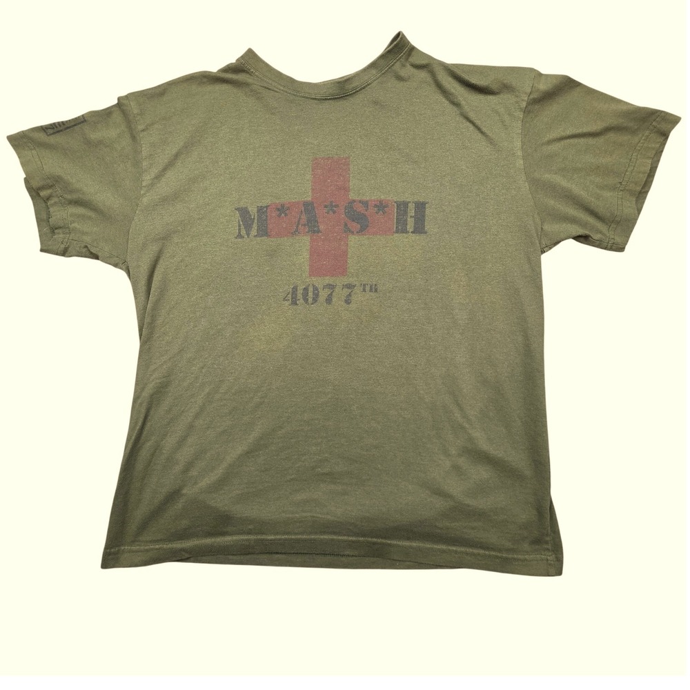 MASH 4077th Graphic T-Shirt Mens XL Olive Green Military TV Show Tee Bunker 27